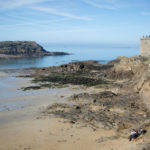 Maison, gîte, maison de pays, maison de vacances, meublé, bretagne, côtes d'Armor, 22, vacances, bord de mer, Rance, Léhon, Dinan, St Malo, Dinard, Cancale, Mont St Michel, St Cast, Cap Fréhel, Fort Lalatte, St Lunaire, St Briac, campagne, soleil, mer, France, Europe, jardin clos,